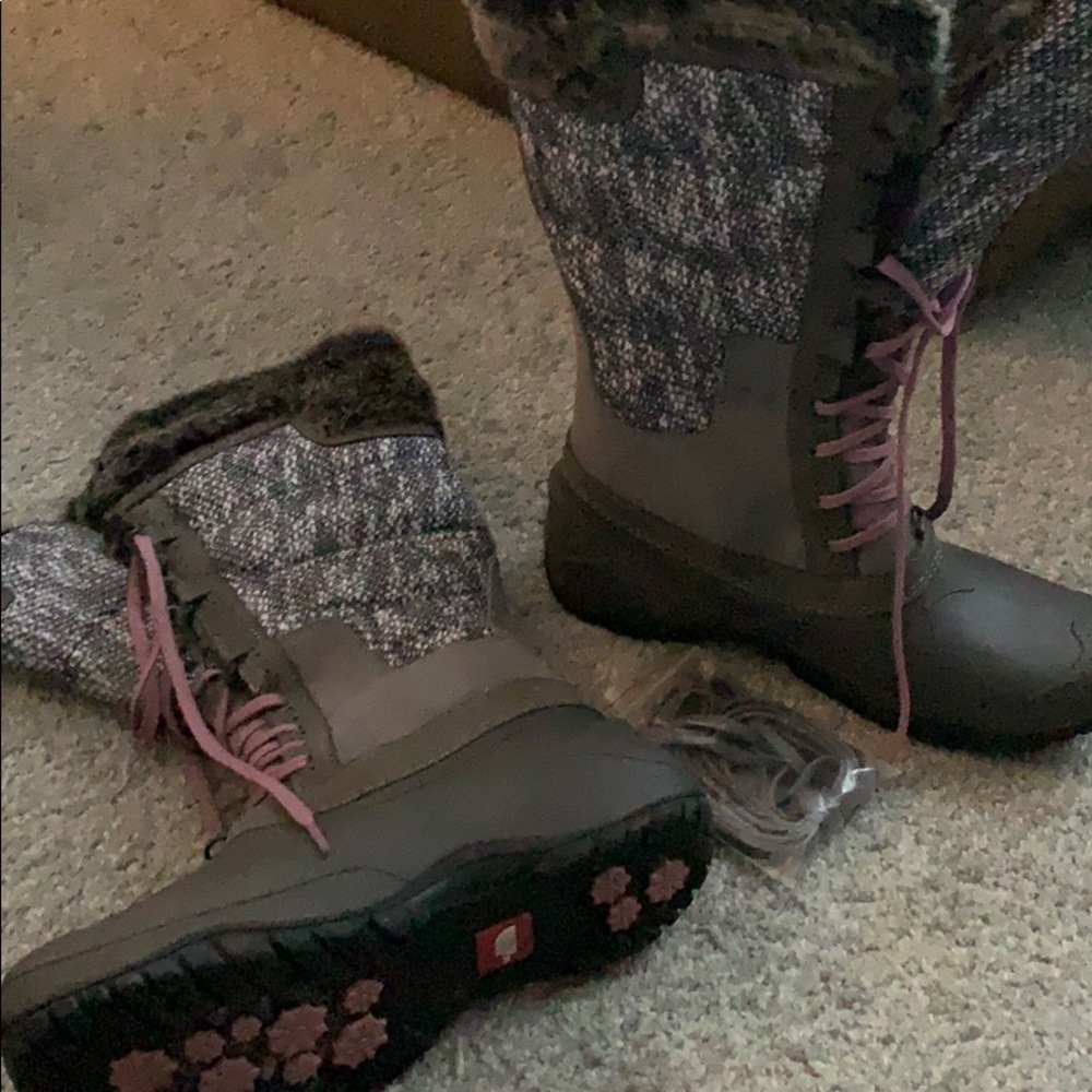 Northface women’s Shellista II tall boots